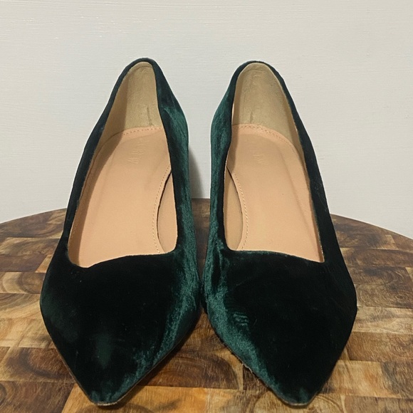 J. Crew Avery Green Velvet Pumps - Picture 3 of 14